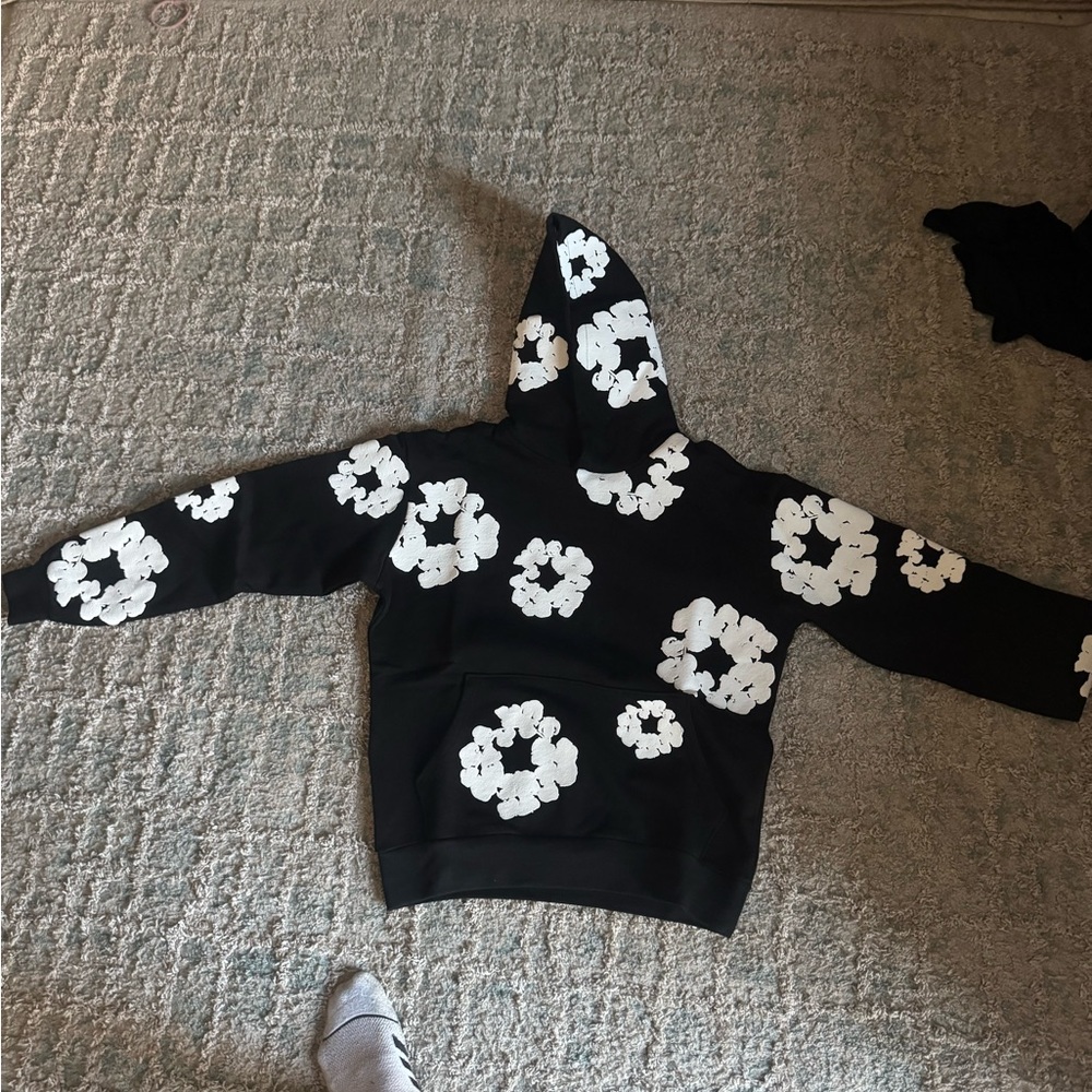 Black and White Floral Men's Sweater